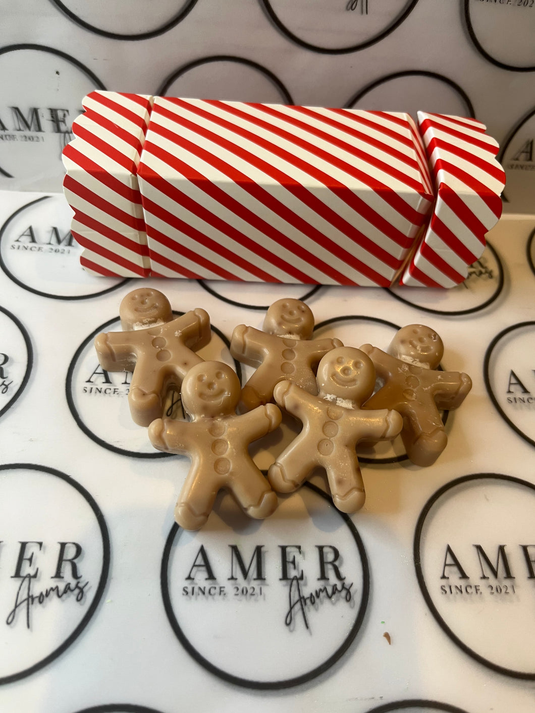 Christmas Cracker with Gingerbread men stocking filler